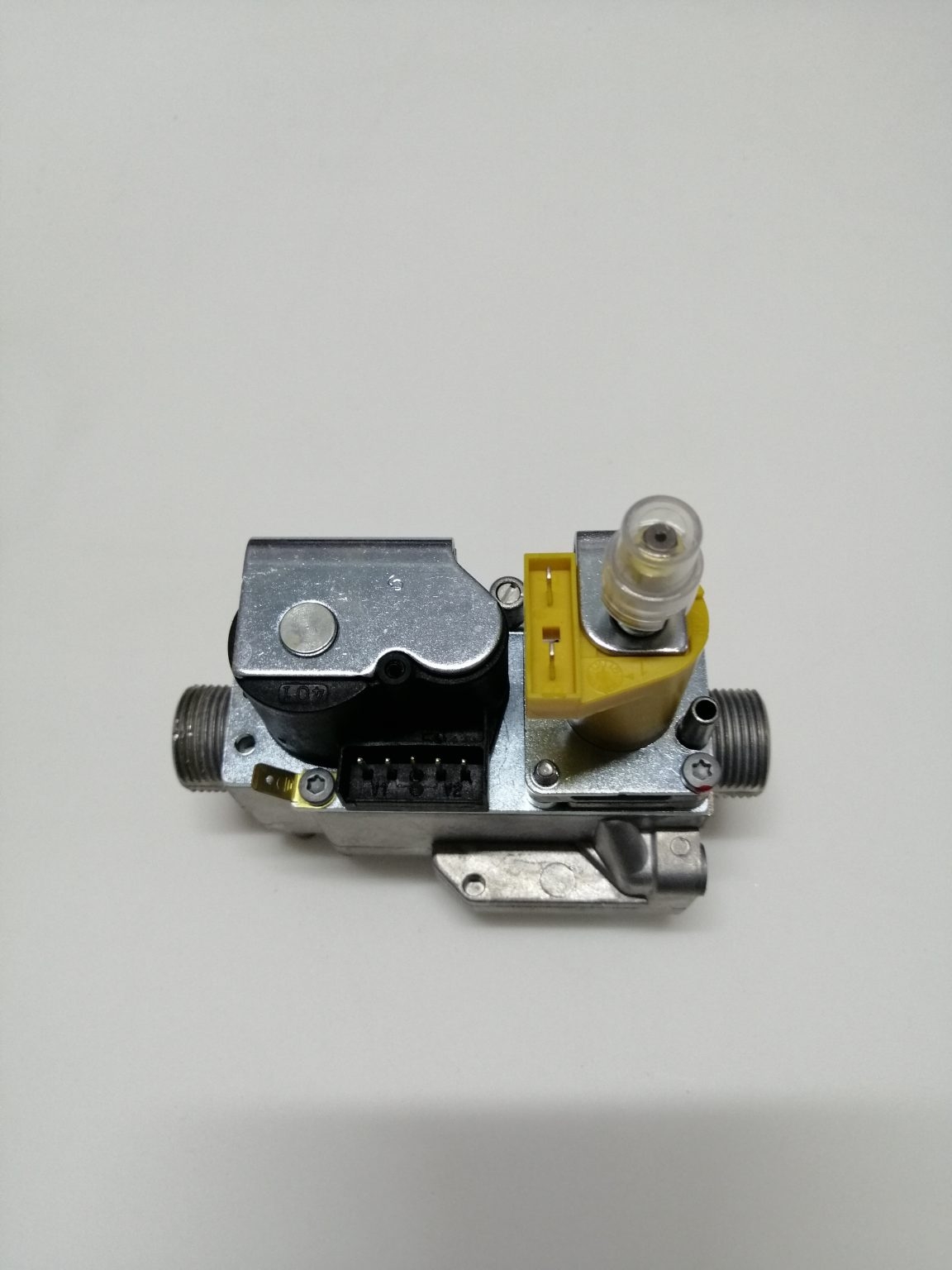 Baymak Arçelik Maktek Kombi Uyumlu Gaz Valfi - Honeywell Type VK4105M 5181